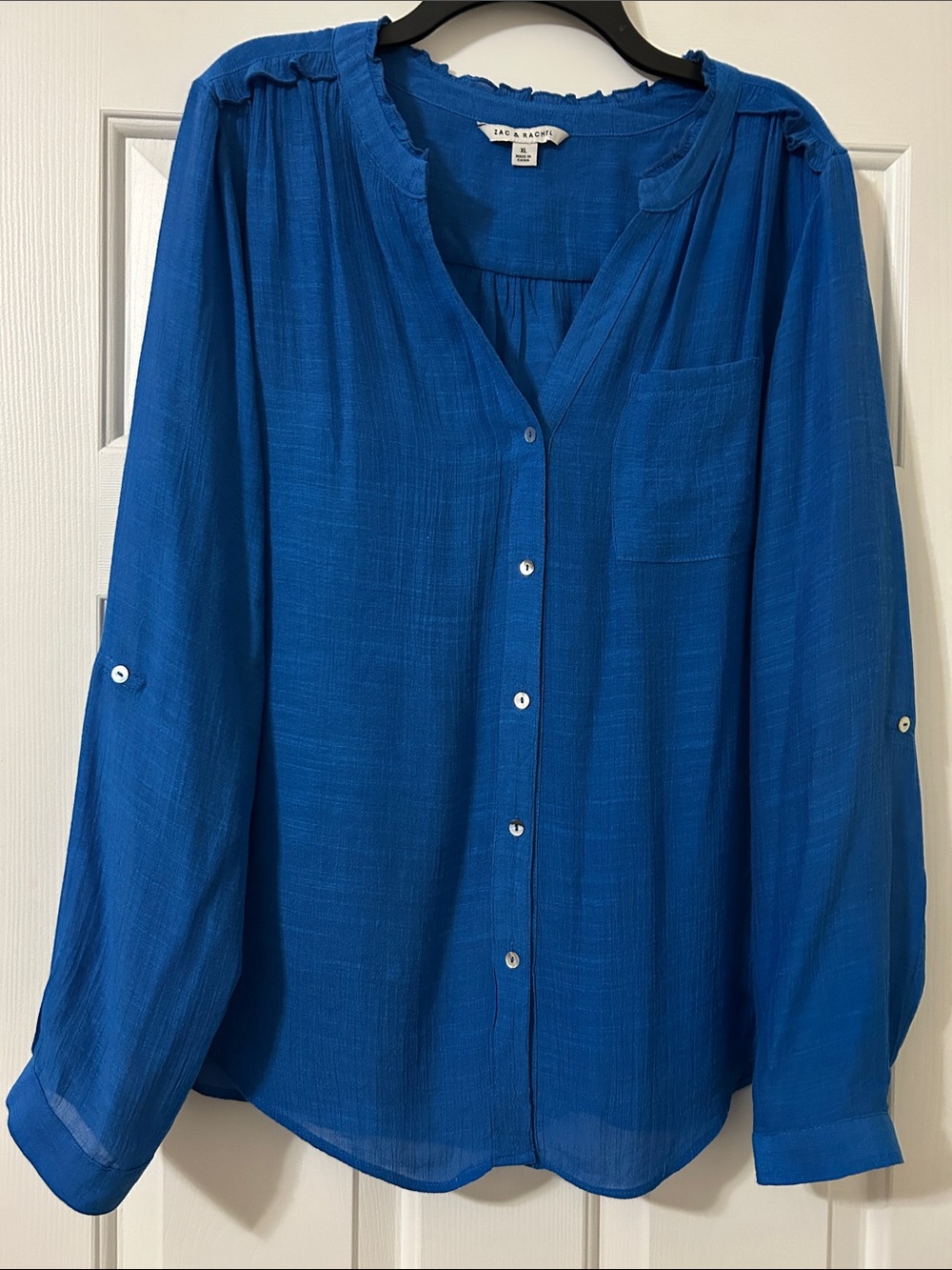 Zac & Rachel cobalt blue V-neckline button-front with pocket shirt. Size XL.